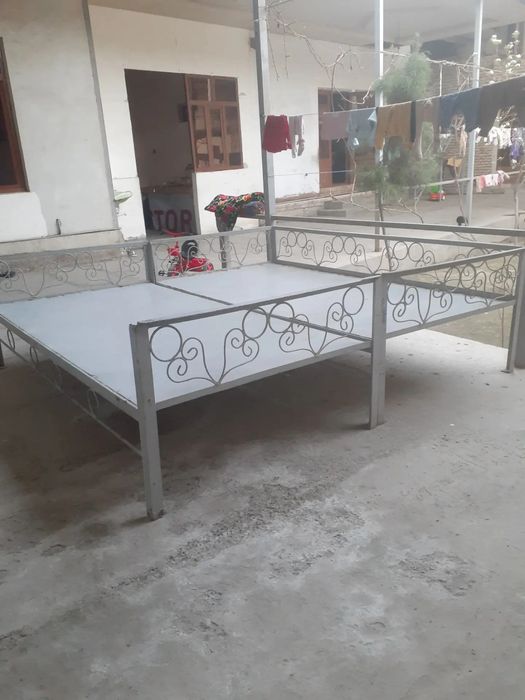 Kravat tapchan sotiladi