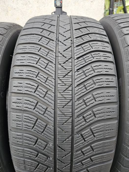 Vând patru anvelope de vara michelin 295 40 20/ 265 45 20 dot 4220