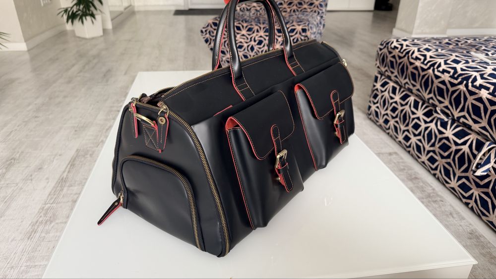 Премиальная кожаная сумка-портплед