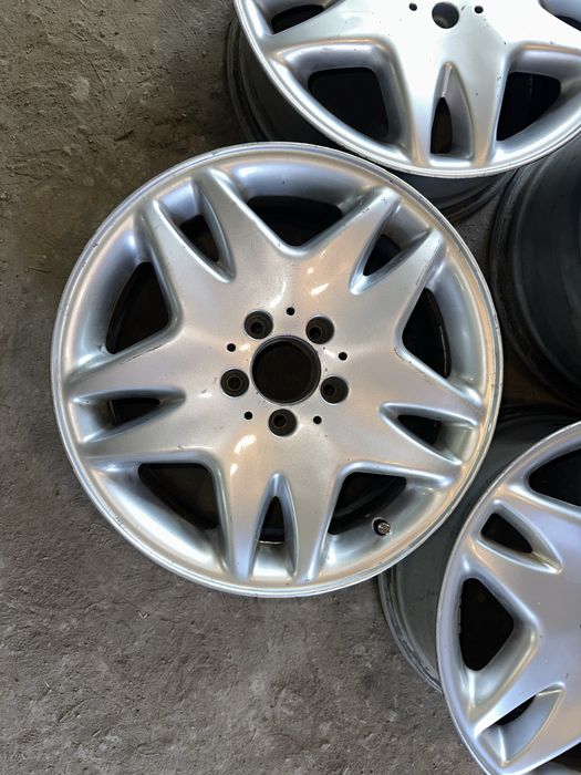 R17 PCD 5*112 Комплект легкосплавных дисков