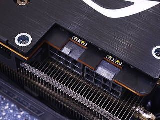 Гаранция! RX 5700 XT 8GB Asus ROG Strix OC