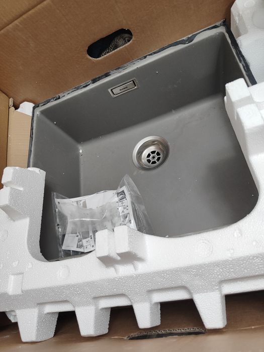 Продам раковину. Новая но как б/у заказчик отказался пришлось поменять