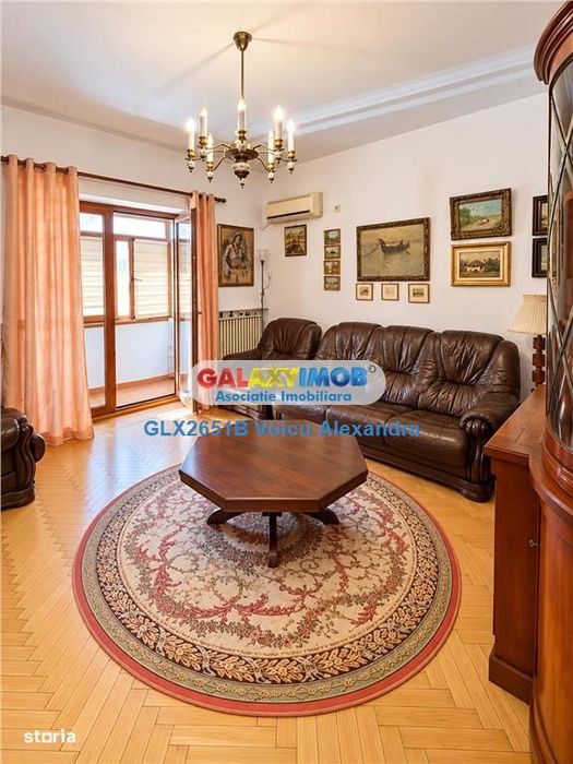 Apartament Piata Sfintii Voievozi - Victoriei - Centru