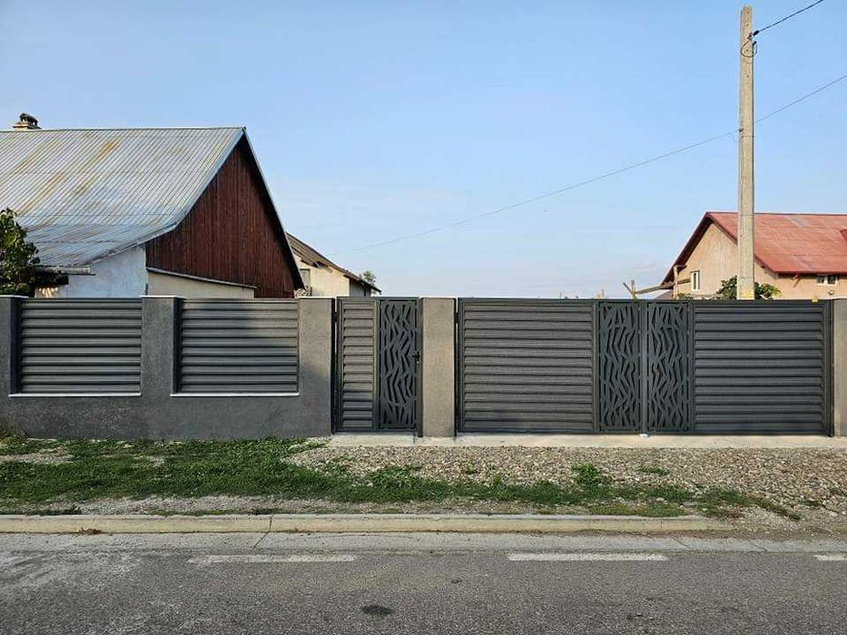 Garduri si porti din panouri stil jaluzele si alte modele disponibile
