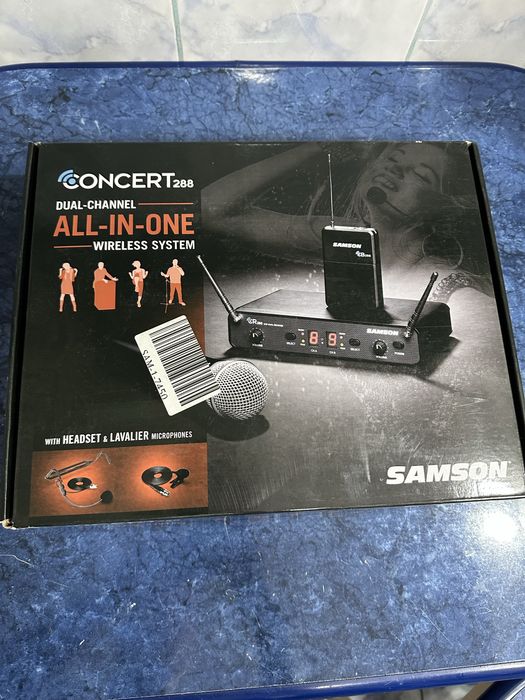 Set nou original Samson Concert288 microfon si lavaliera/headset wireless.