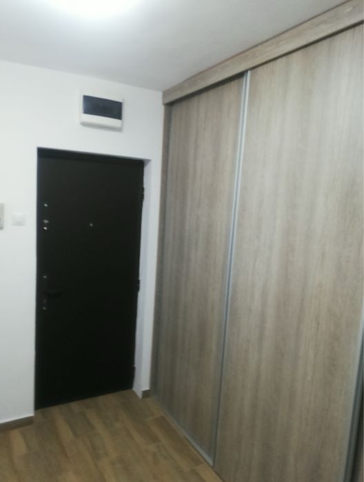 Inchiriez 2 camere Brancoveanu