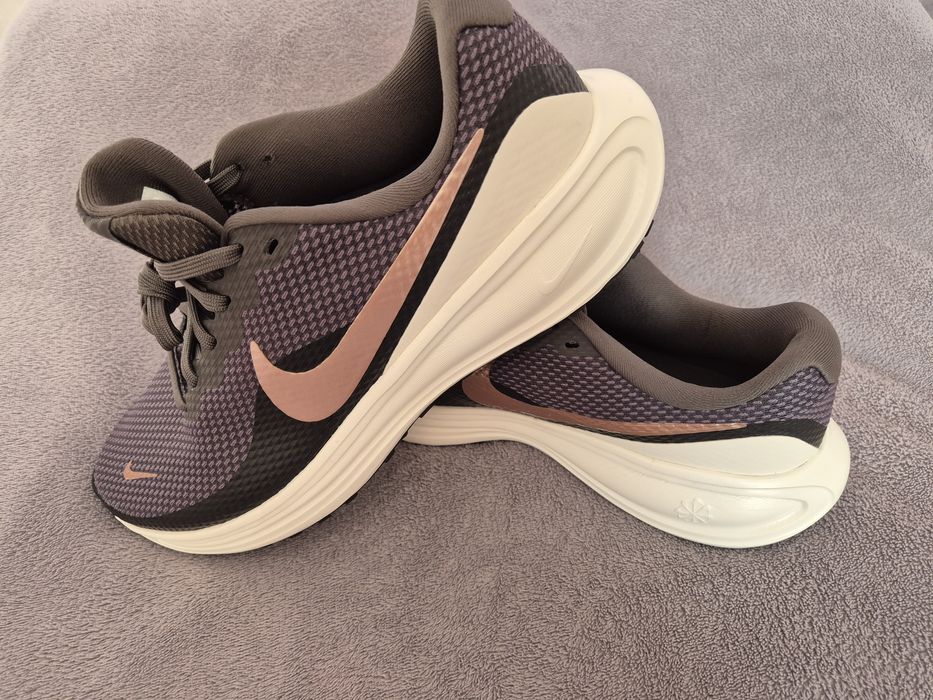 Nike Revolution 8 -  дамски маратонки
