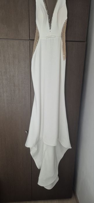 Rochie Mireasa  .