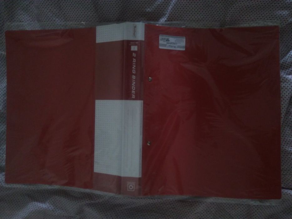 Продам пластиковые папки А4 регистры