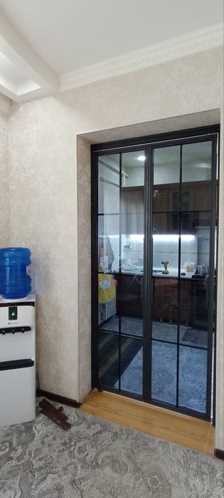 Стеклянные перегородки и двери в стиле лофт