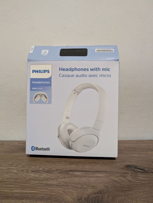 Philips headphones 2000 series