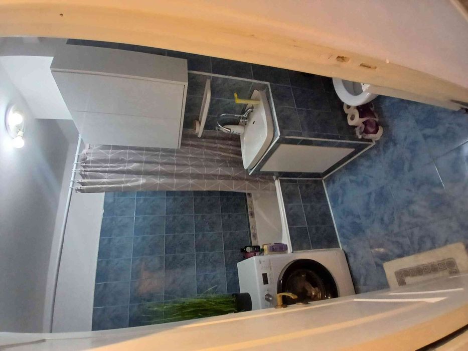 Vând apartament sau schimb cu casă locuibila