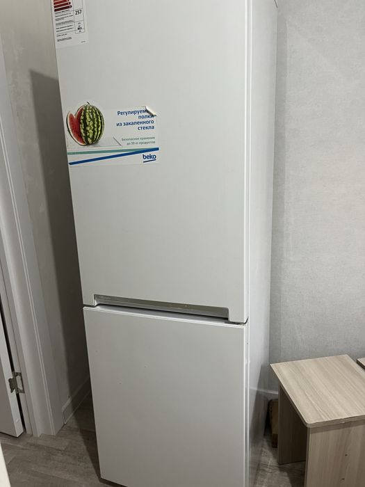 Холодильник beko
