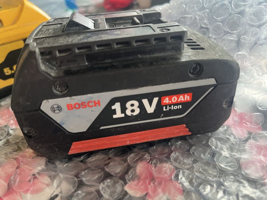 Батерии Dewalt и Bosh