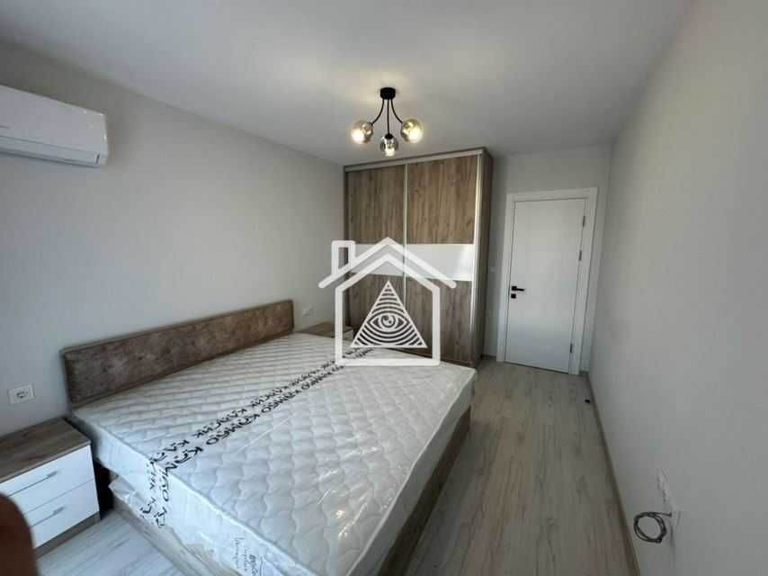 Дава се под наем Двустаен апартамент в Пловдив, Въстанически - 67 кв.м за 408 € - Снимка #1