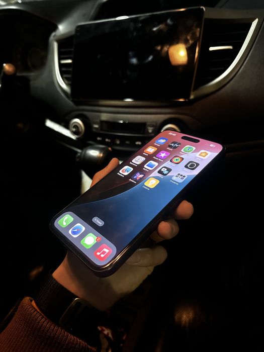 Продам iphone 15 pro Max 89%