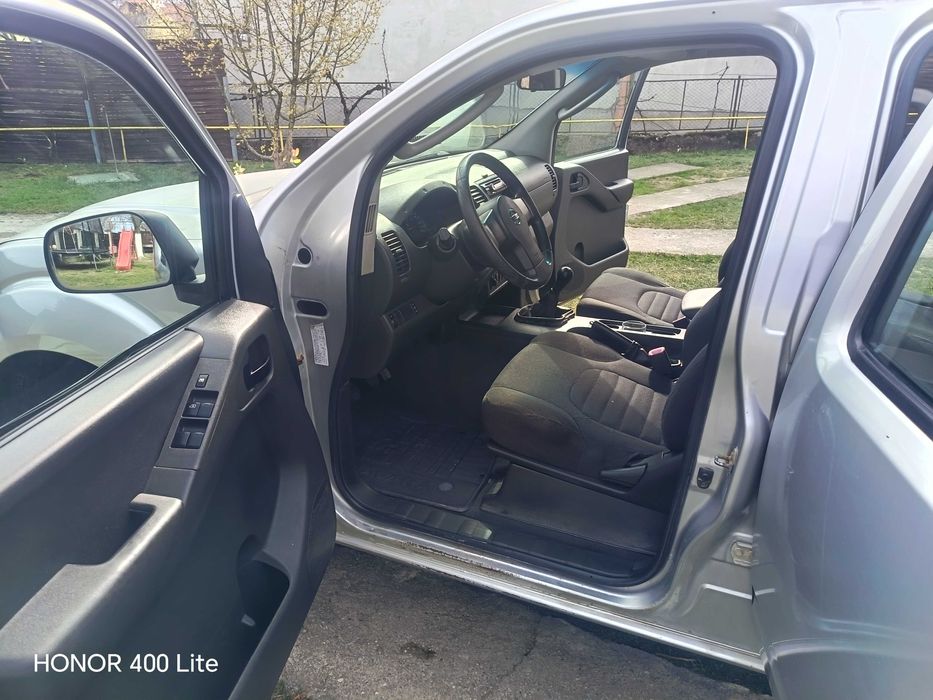 Nissan Navara an 2008