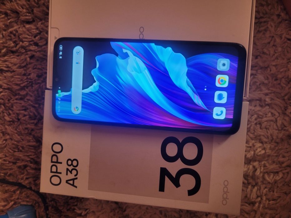 Телефон OPPO A38