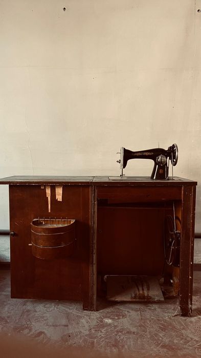 Продаю швейная машину