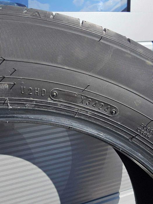 Dunlop GrandtrekPT30 225/60R18 - летни гуми, чисто нови!