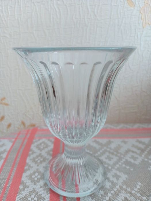 Продам новые креманки 6шт