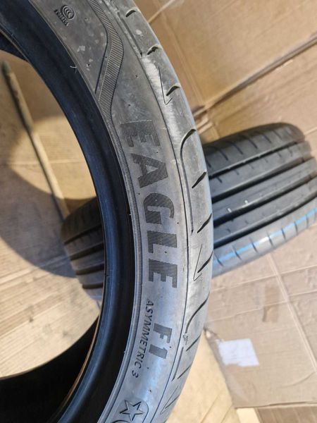 2 Goodyear R19 225/45
летни гуми DOT3619