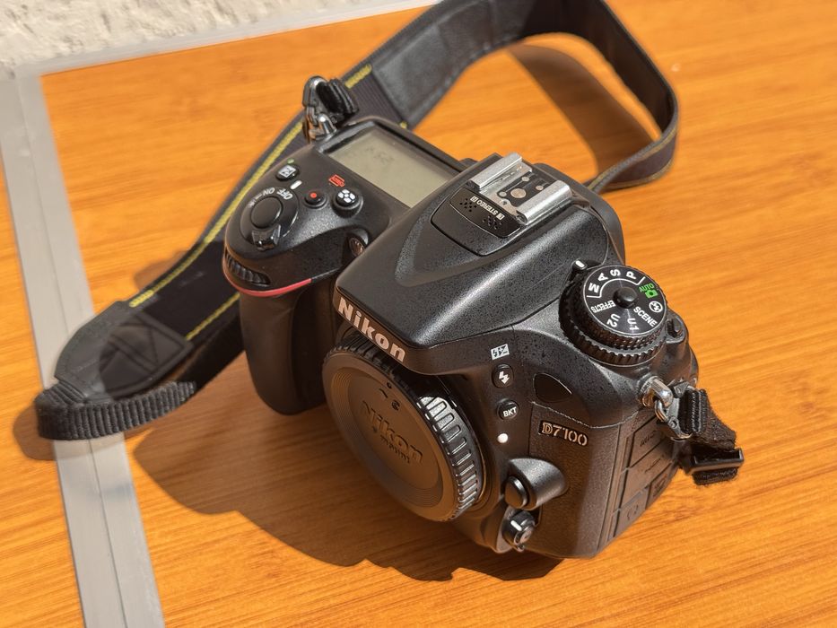 【良品】Nikon D7100 4713dd1f66f00dcb8693f4a842db14