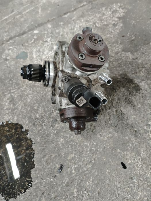 Гнп/помпа за високо налягане за Vw,Audi 3.0tdi 2014г. 0445 010 642
