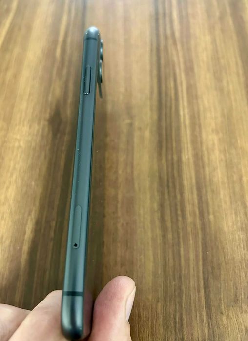 iphone 11 negru cu folie si husa