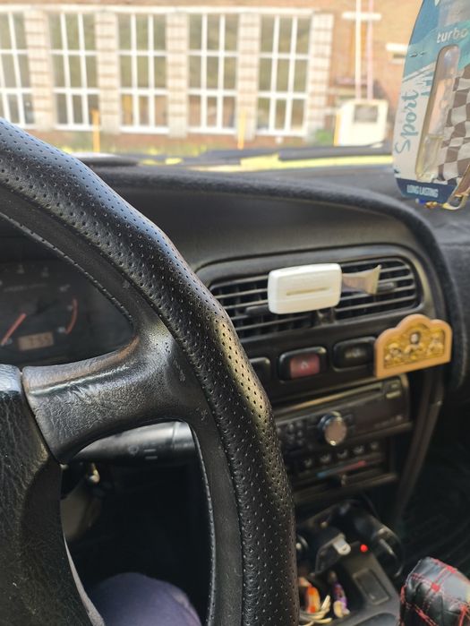 Продам Примеру Р10, инжектор 2л.