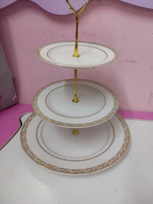 Этажерка для сладостей