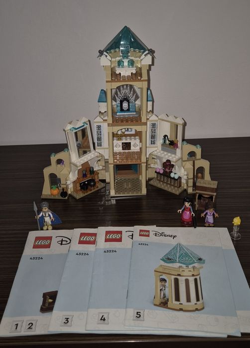 LEGO® Disney - Castelul regelui Magnifico 43224, 613 piese