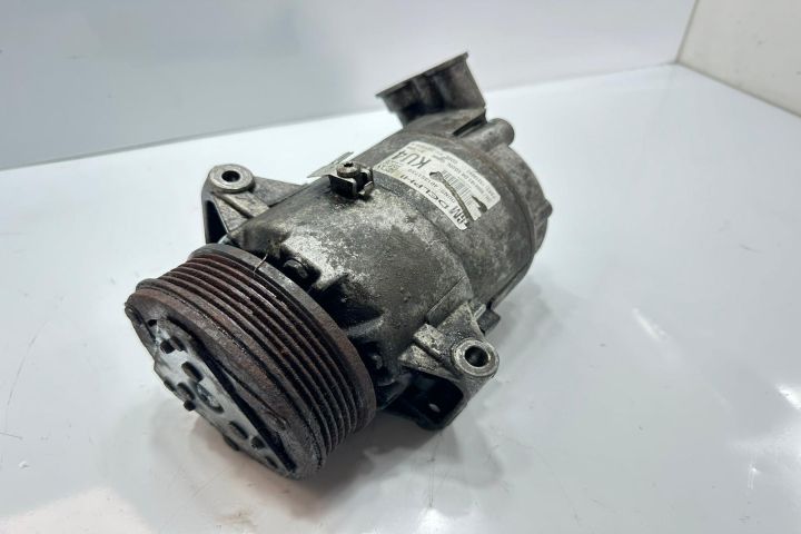 Compresor clima 401351739 Opel Zafira B seria