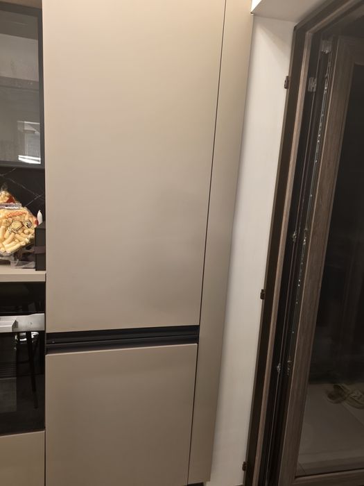 Vand electrolux frigider combina incorporabila