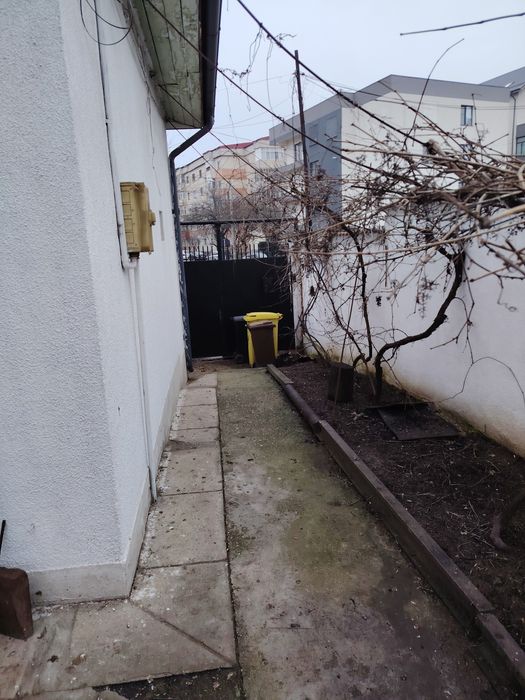 De închiriat casă  Craiova zona 1 Mai