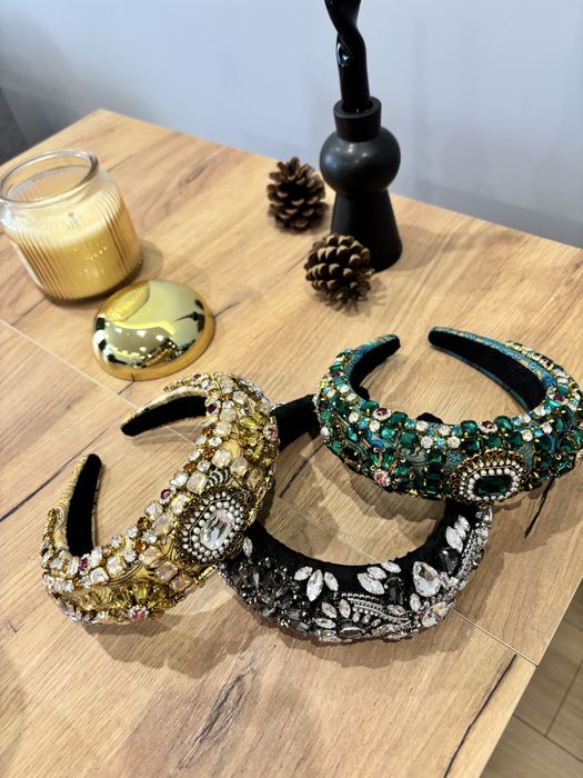 Диадема тиара с камъни корона сватба