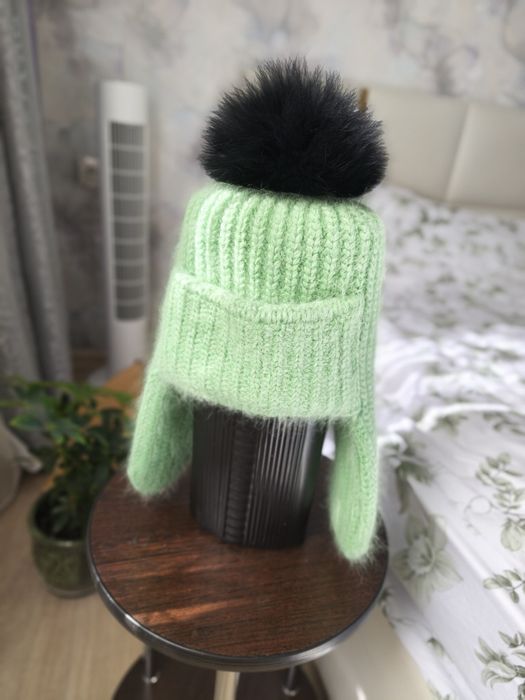 Продам зимние шапки