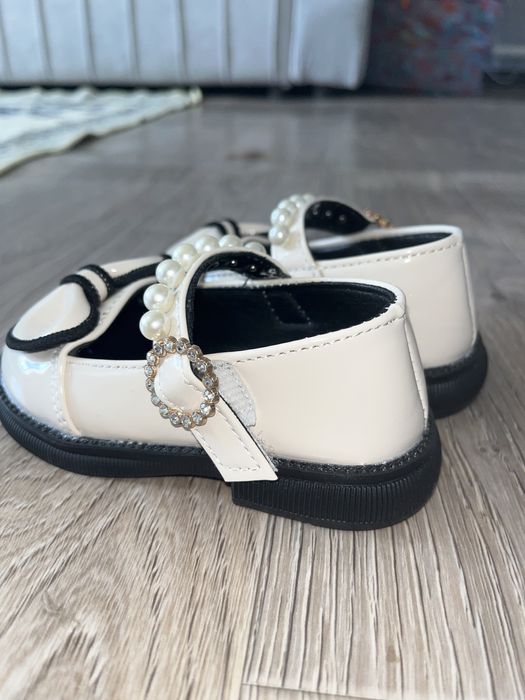 Туфли для девочек 19 размер