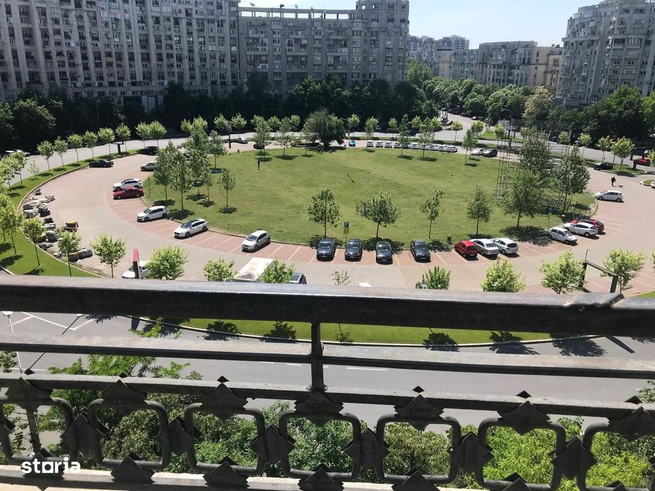 Unirii, Rond Alba Iulia, 2 camere cu loc de parcare, renovat. modern — fotografia 1