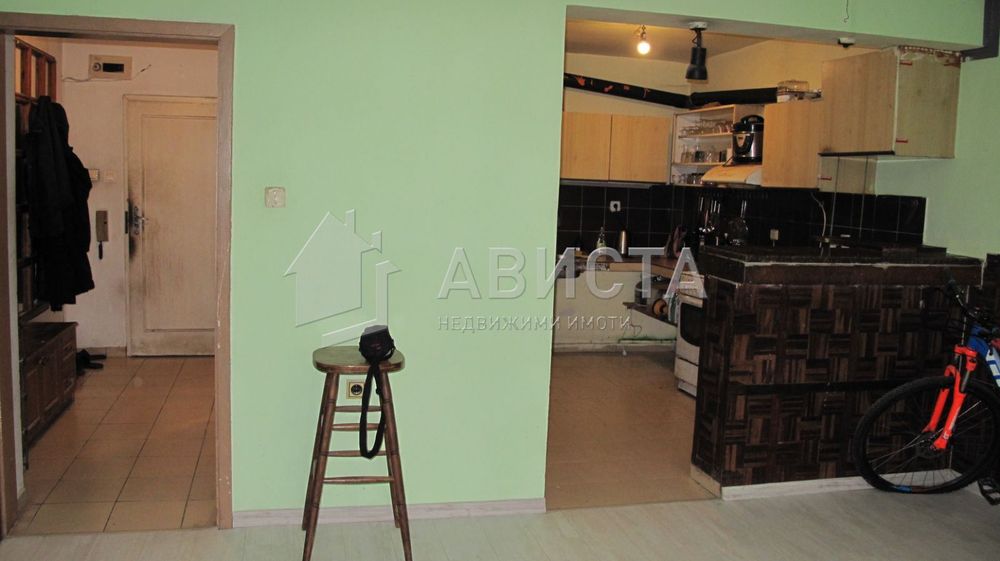 Продава се Тристаен апартамент в София, Белите брези - 104 кв.м за 2981 €/кв.м - Снимка #1