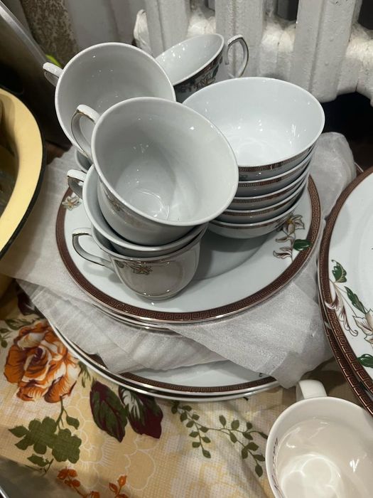 Продам набор столовый