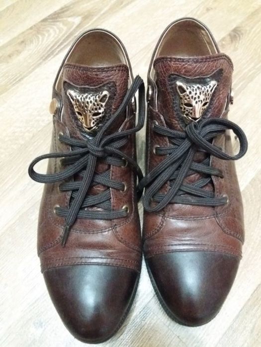 Туфли натуральная кожа.