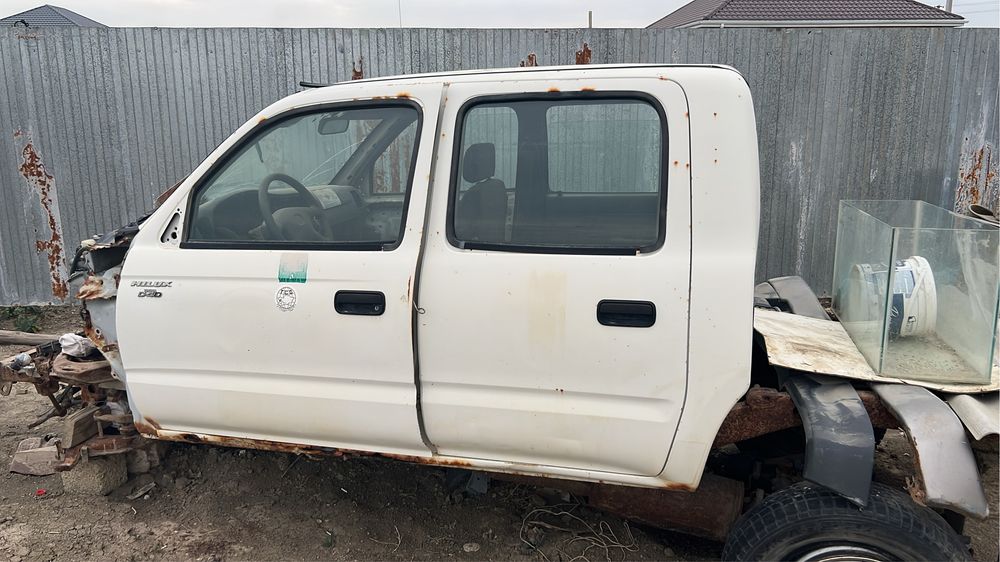 Пикап toyota hilux