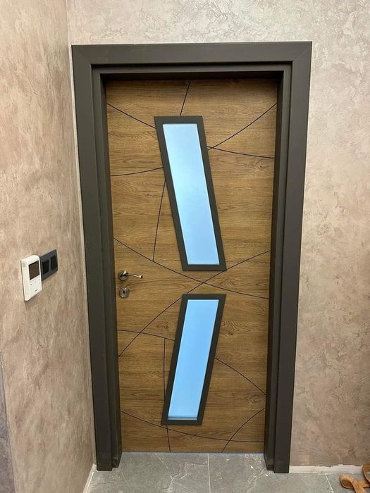 Интериорни и входни врати, щори, AL и PVC дограма