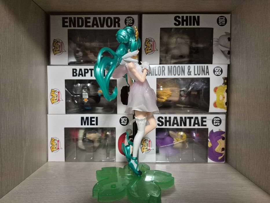 Figurina Vocaloid Anime -  Anniversary KEI Ver. Hatsune Miku