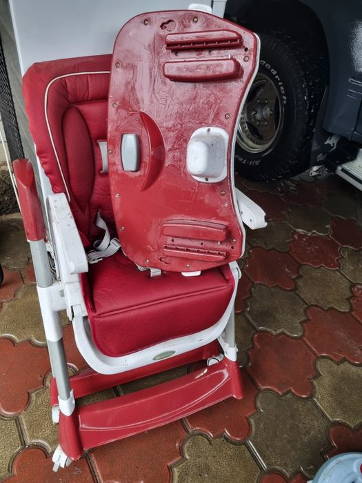 Детское кресло  - столик.