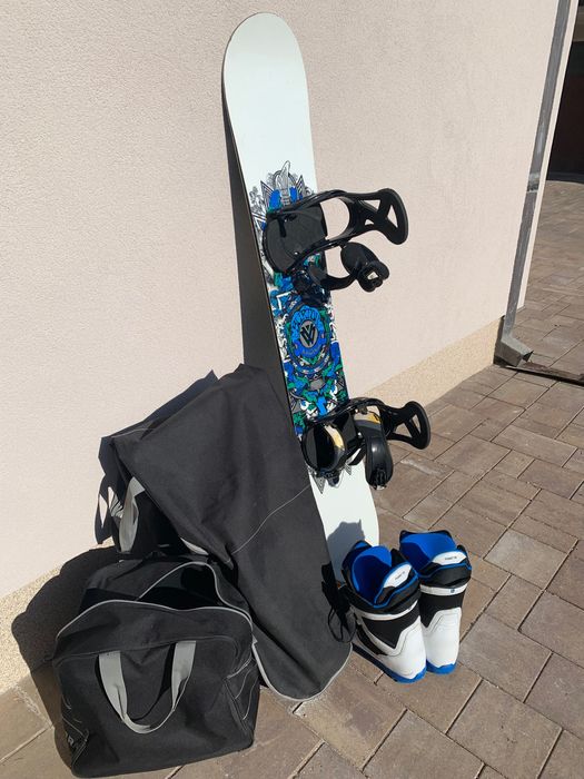 Placa Burton 157 cu legături și bocanci