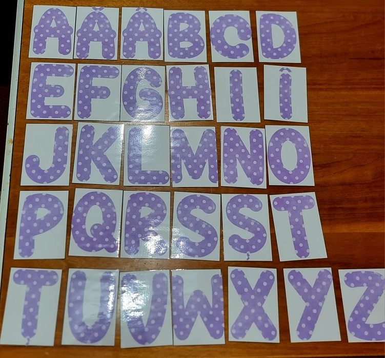 Joc educativ – Alfabetul pentru fete- Litere mari și mici + imagini |