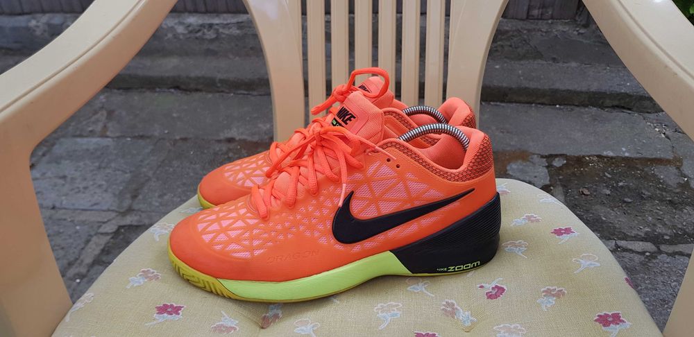 Оригинални маратонки Nike Zoom Cage 2