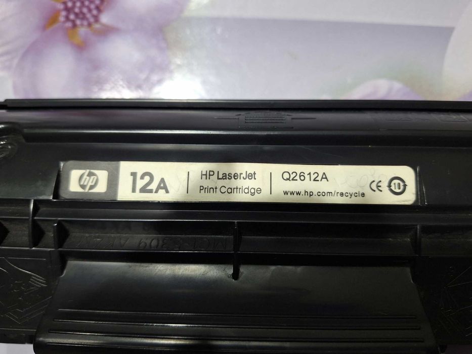 Картридж для принтера.